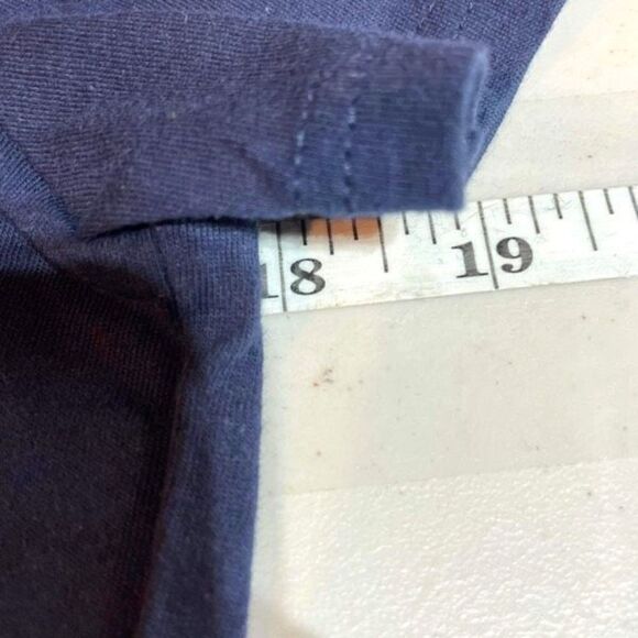 NWT Fanatics Womens Short Sleeve UV Strong Custom Print T-Shirt Navy Blue Small - Picture 4 of 8